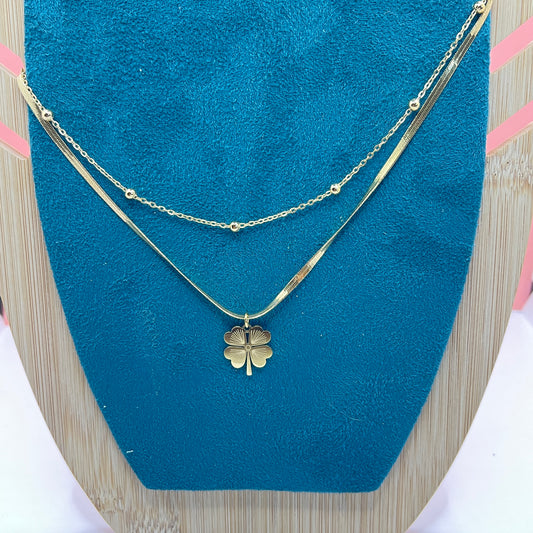 Clover double chain gold necklace